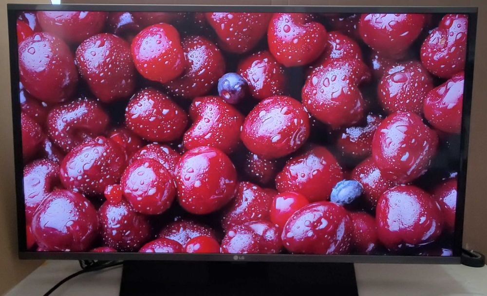Телевизор LG 40LF630V