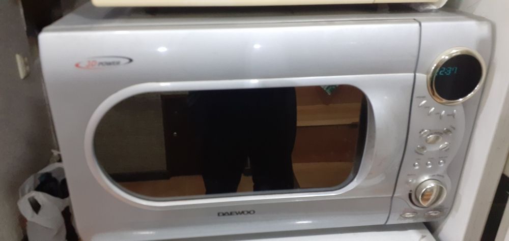 Продаю   микроволновку