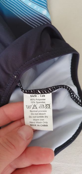 Costume de gimnastica pentru fetițe 30 de lei bucata