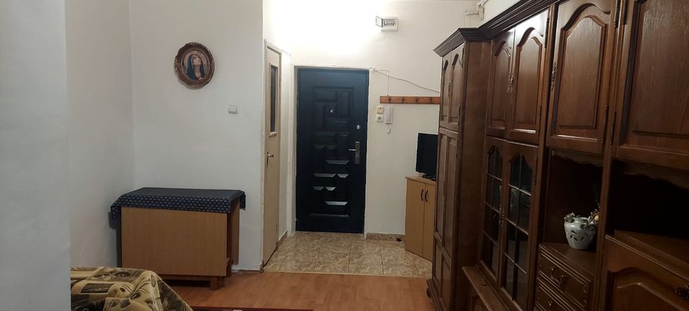 Închiriez garsoniera în Tg.mures, 7noiembrie zona Umf