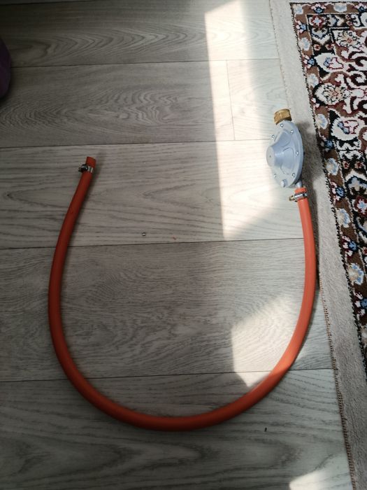 Продаю шланг газовый