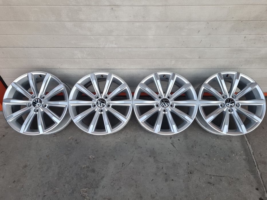 Оригинални джанти за ФОЛКСВАГЕН VW AUDI SEAT SKODA R17 5x112 ET40 7J