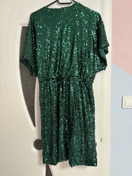 Дамска официална рокля