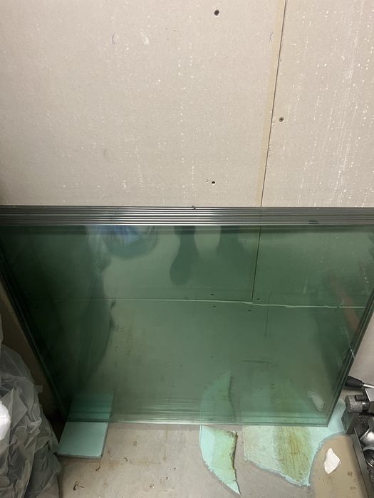 Стъклени двойни парапети