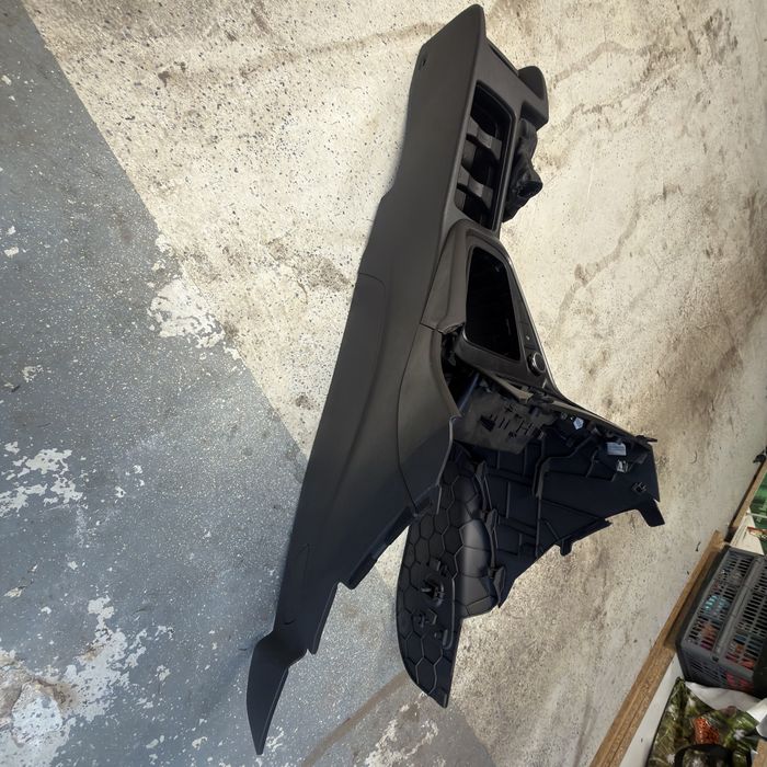 Consola centrala Ford Focus 3 2011-2018