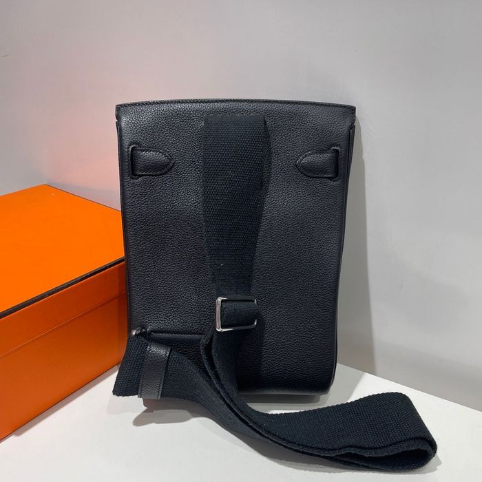 Мъжка чанта Hermes в два размера