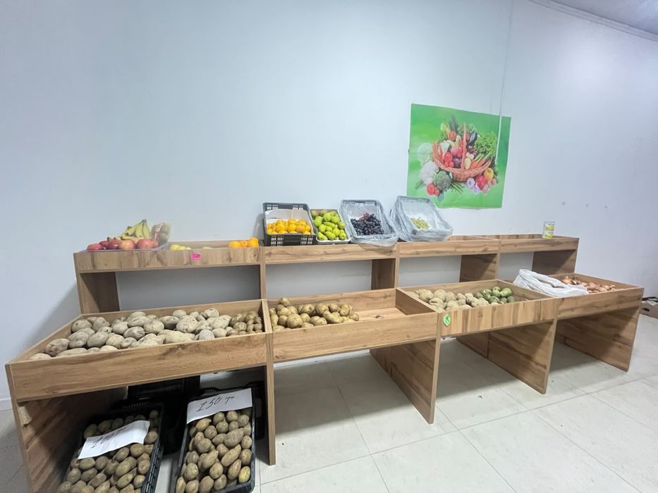 Продается мебель для магазина