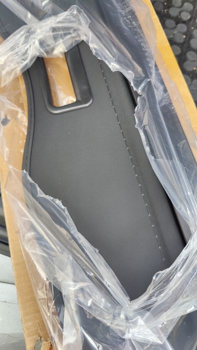 VW Atlas - Щора за Багажник - нова