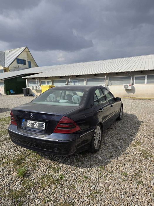 Mercedes c220 2004