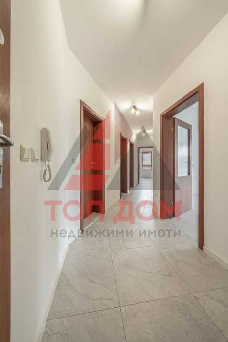Продава се Тристаен апартамент в Варна, м-т Траката - 100 кв.м за 2280 €/кв.м - Снимка #22
