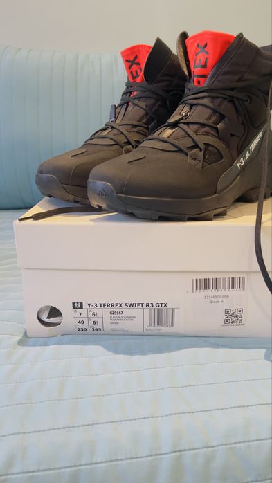 Y-3 Yohji Yamamoto Terrex Swift R3 Gore-Tex- Планински обувки,маратонк