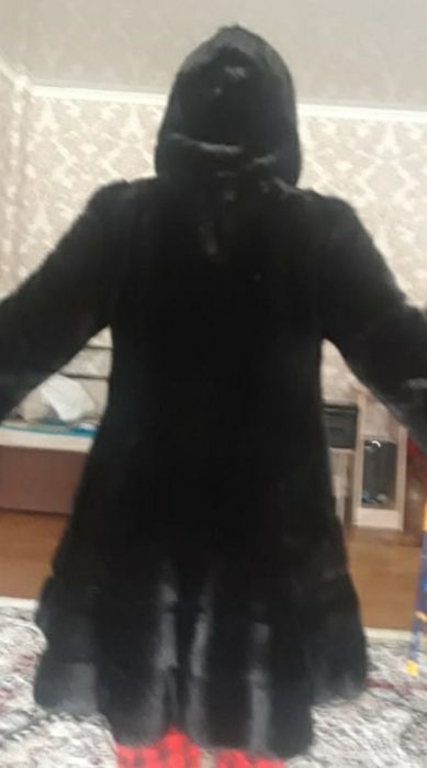 Шуба норка  красивая
