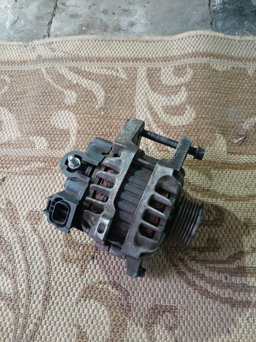 Генератор Kia cerato