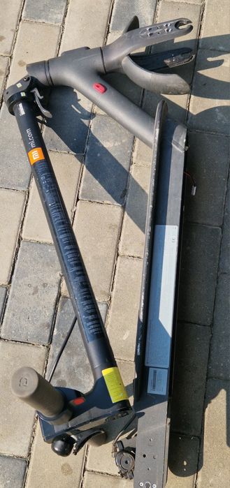 CADRU,   DOAR  CADRU!!!    pentru trotineta electrica Xiaomi