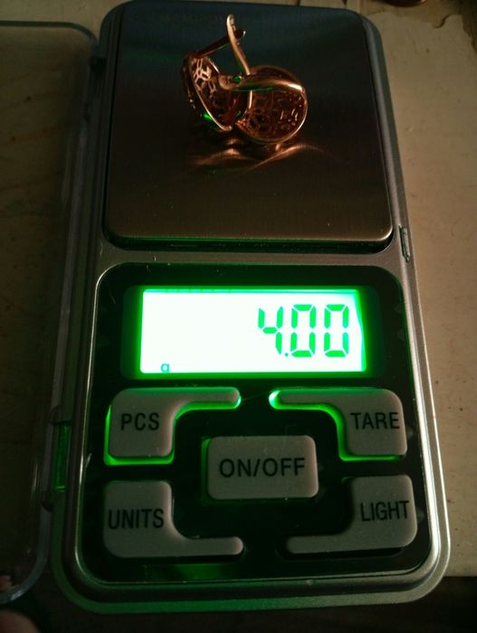 Серьги золото 585, 4 грамма,45000/гр.