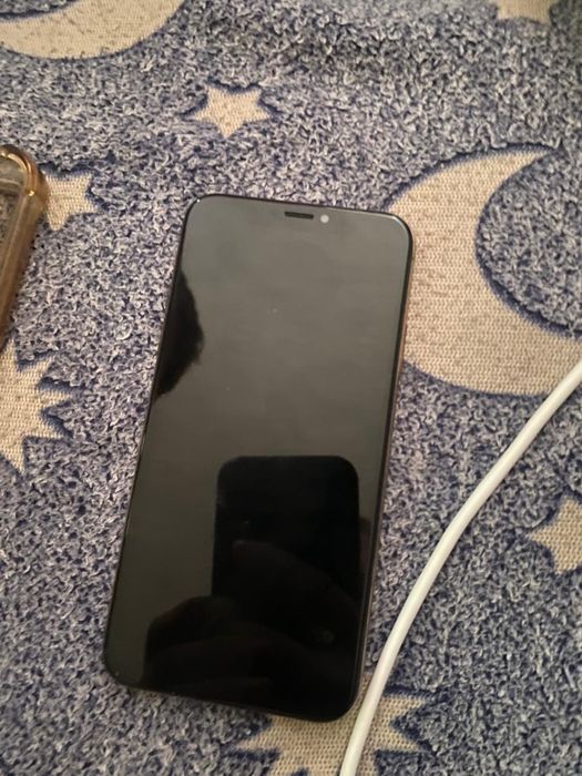 Продамм Айфон хs