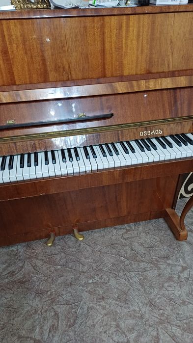 Продам Фортепиано.