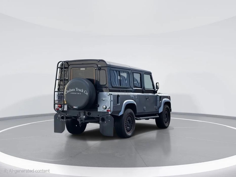 Land Rover Defender 2.4 TD 110 SW S Car 2009
