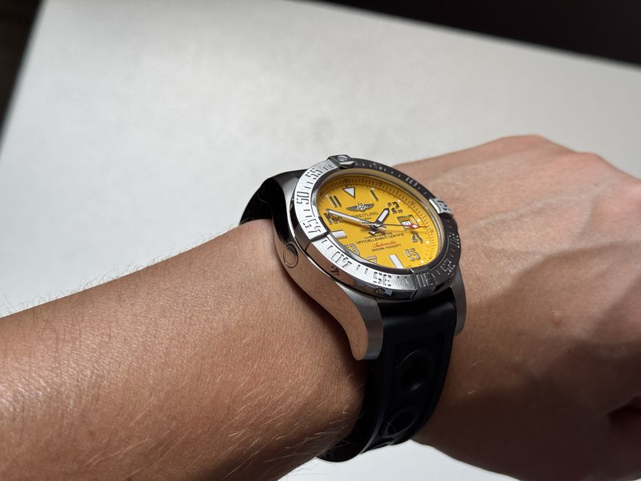 Като Нов Breitling Avenger II Seawolf A17331 Automatic