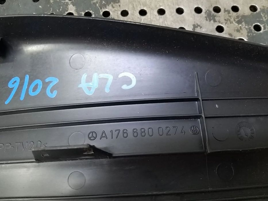 Ornament prag interior stanga spate mercedes cla c117 a1766800274