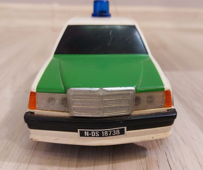 Радио управляема количка Taiyo Mercedes-Benz 190 /W201/