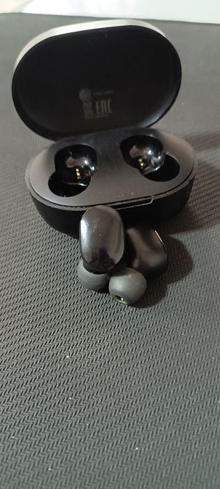 Оригинальные наушники от Xiomi модель Mi true wireless earbuds Basic 2
