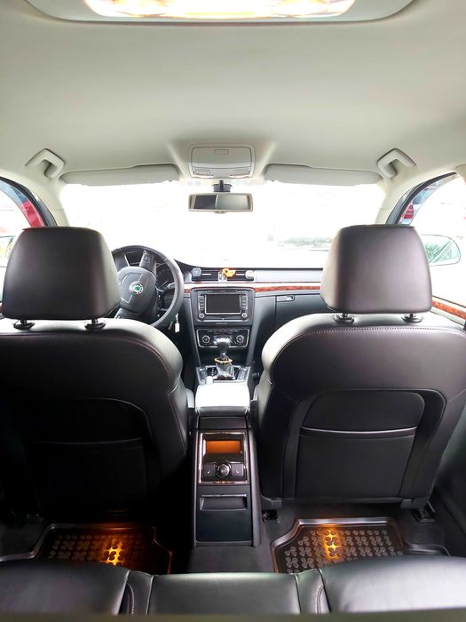 Skoda Superb 2.0TDI 125KW DSG