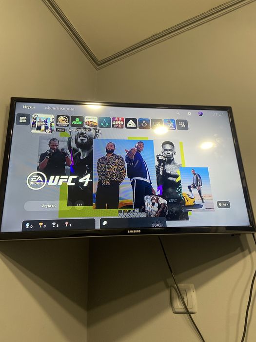 Срочно продаю PS 4 pro и PS 5