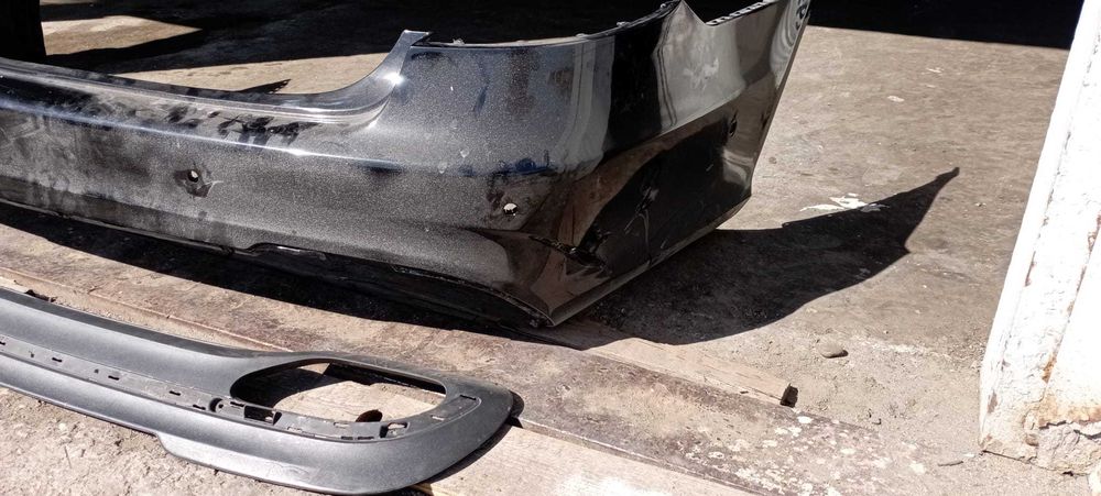 Bara si spoiler spate Mercedes E class W212 AMG facelift 2013-2015