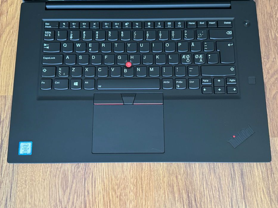 15.6' 4K UHD Touch i7-9850H Lenovo ThinkPad X1 Extreme Gen 2  16GB DDR4/512GB NVMe/Бат 4ч
