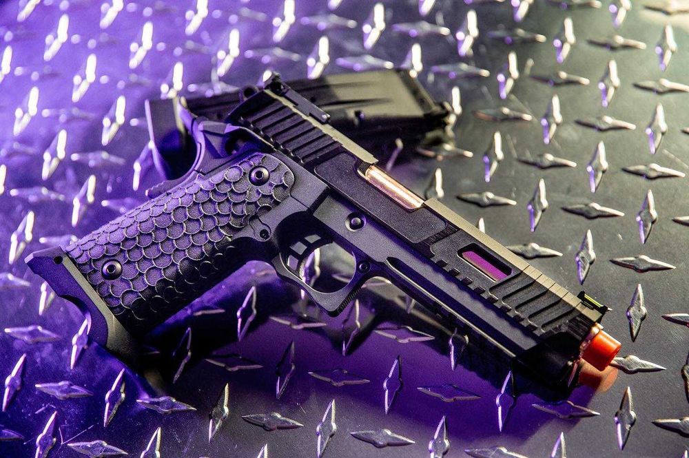 ~ Pistol IEFTIN si PUTERNIC !! *3.2 J* (Colt) Airsoft + Munitie Co2