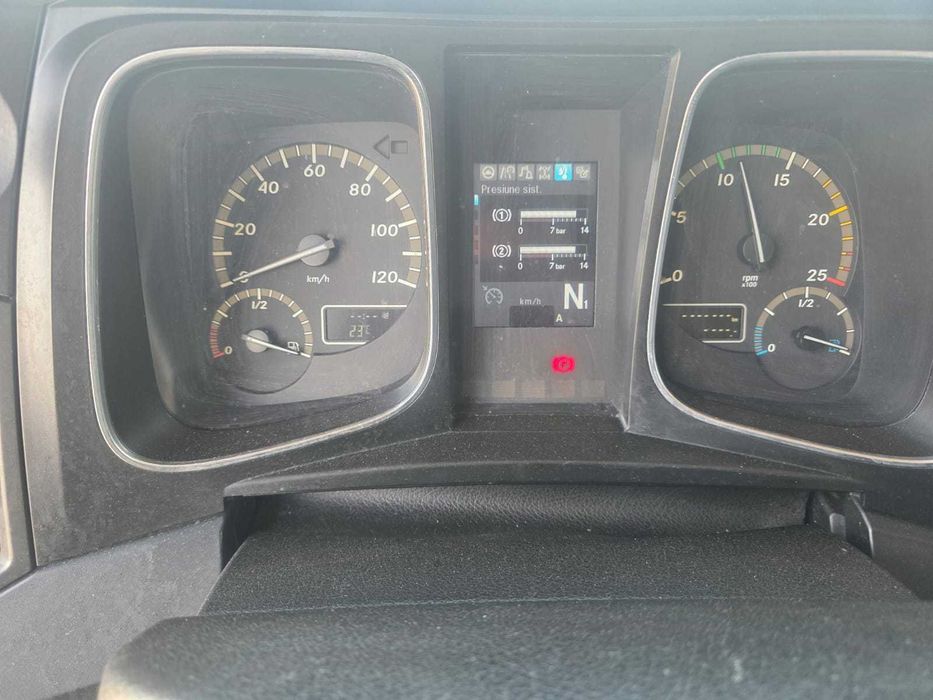 Vand Mercedes Actros Euro6 pregatit EuroLohr