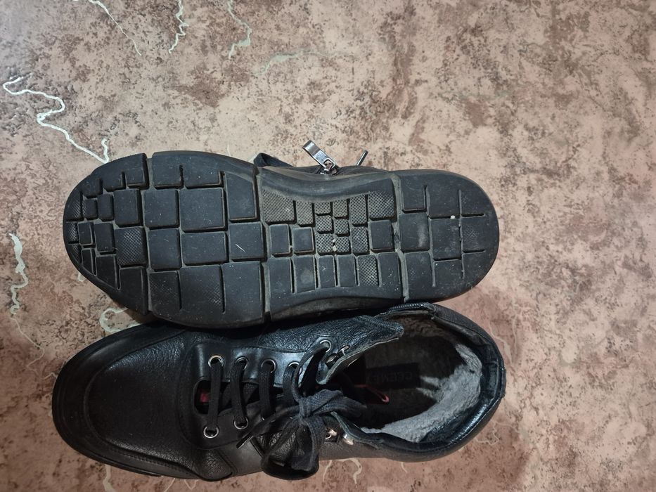 Продам ботинки евро зима