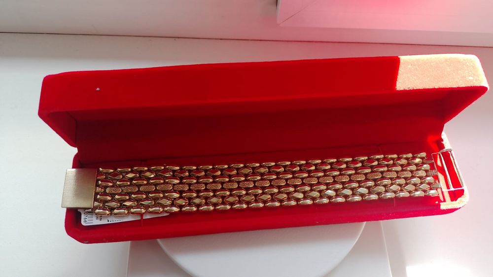 Золотой  браслет