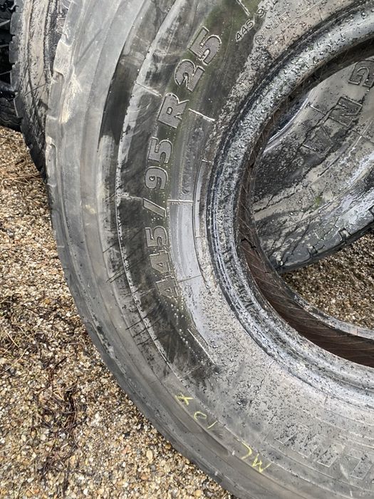 445/95r25