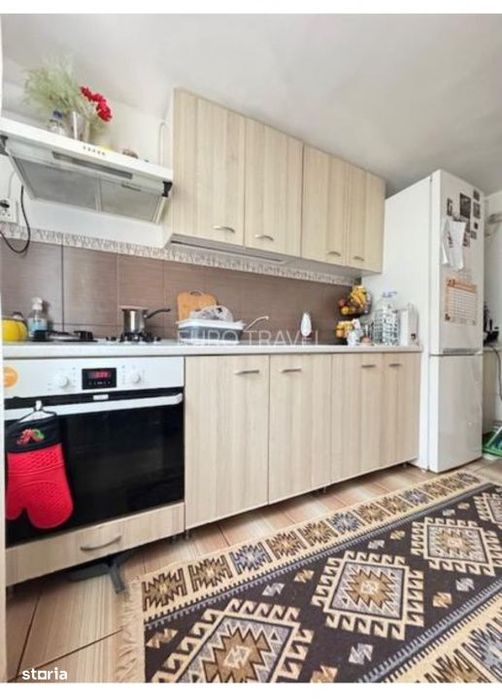 Casa la cheie 3 camere decomandate, zona Medeea