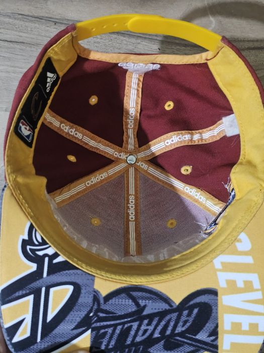 Шапка Adidas NBA Cleveland Cavaliers – Collegiate Burgundy 100%  вълна