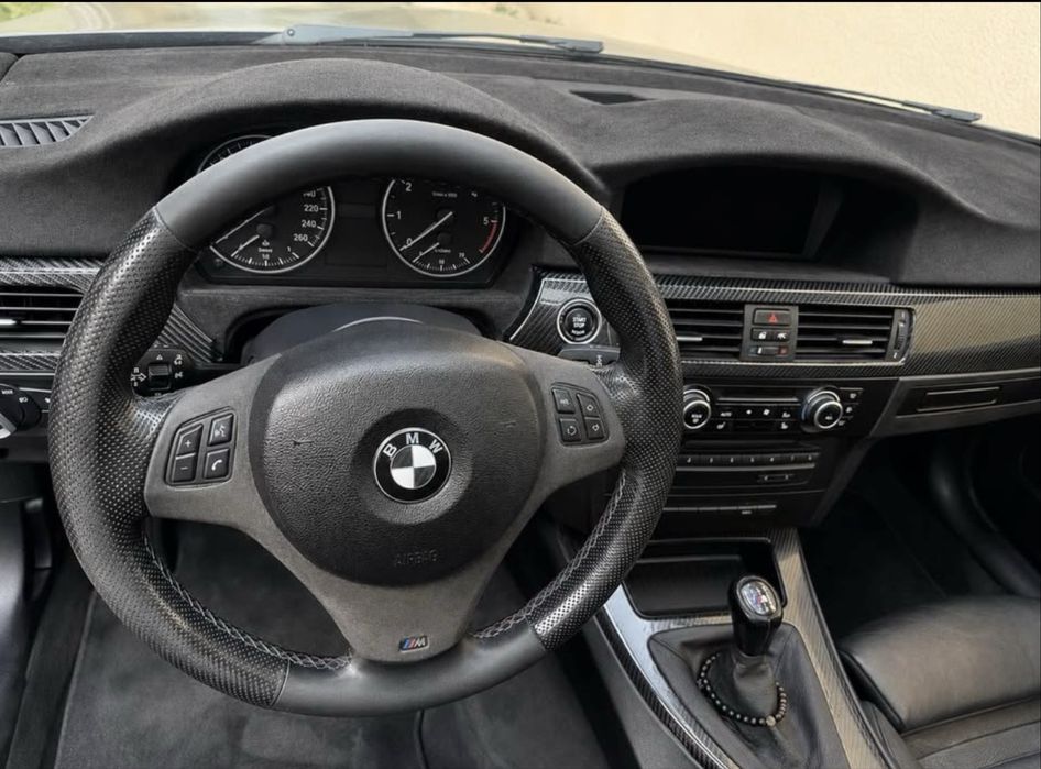 BMW E90 LCI Facelift | Unic Pasionați | Interior Alcantara Custom & Detailing Ceramic