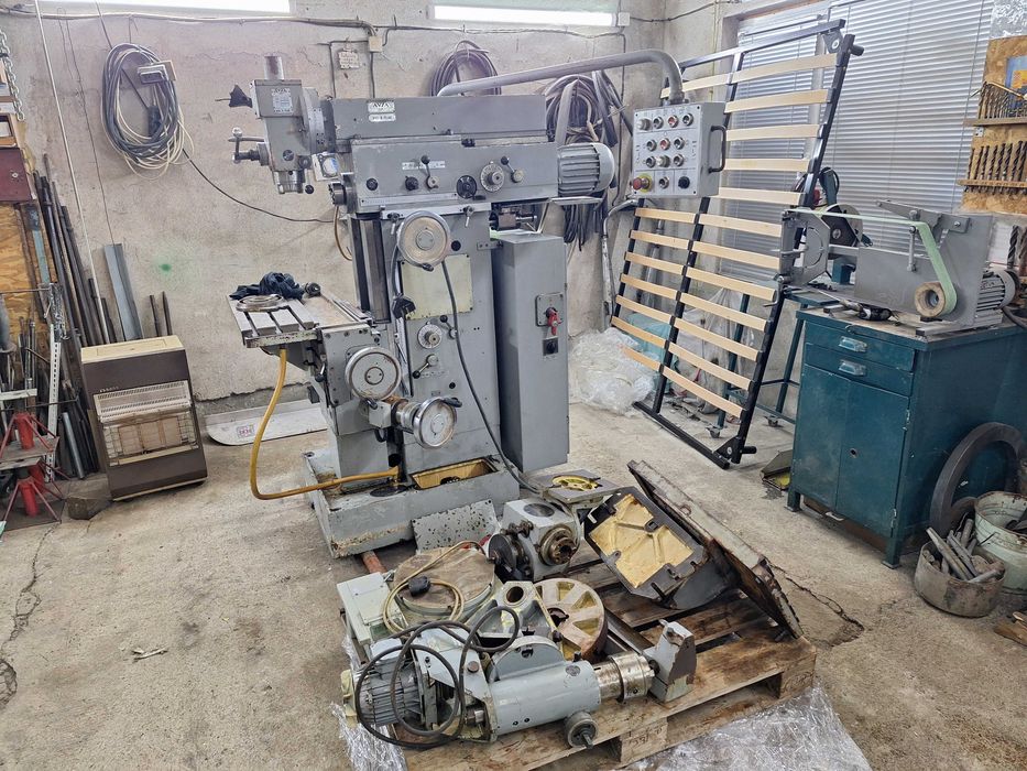 Инструментална Фреза AVIA FND 25 AT