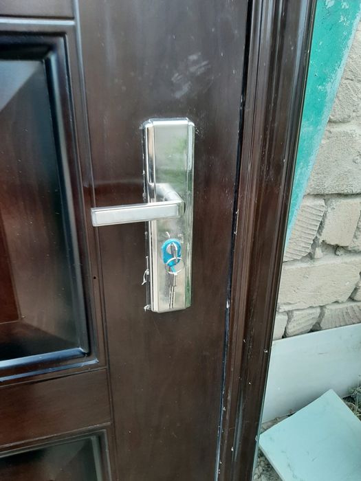 Темир есик бу сатылады