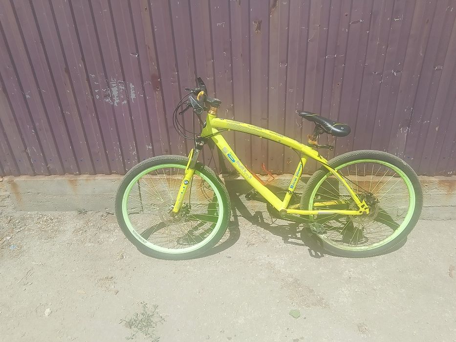 Продам велик спортивный