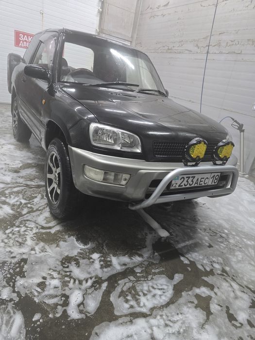 Продам тойота раф 4