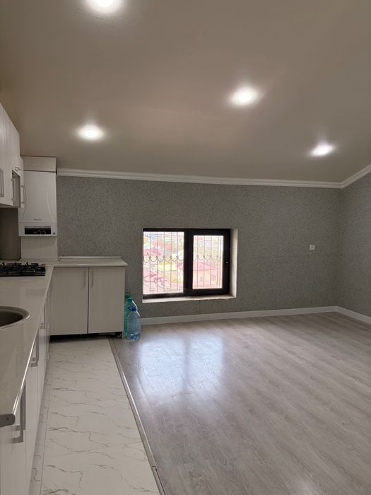 СРОЧНО 3х комнатная квартира (мансарда)