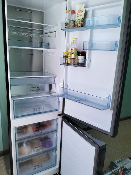 Продам холодильник
