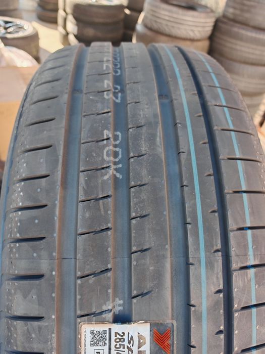 anvelope de vara 285/45x22 marca Yokohama
