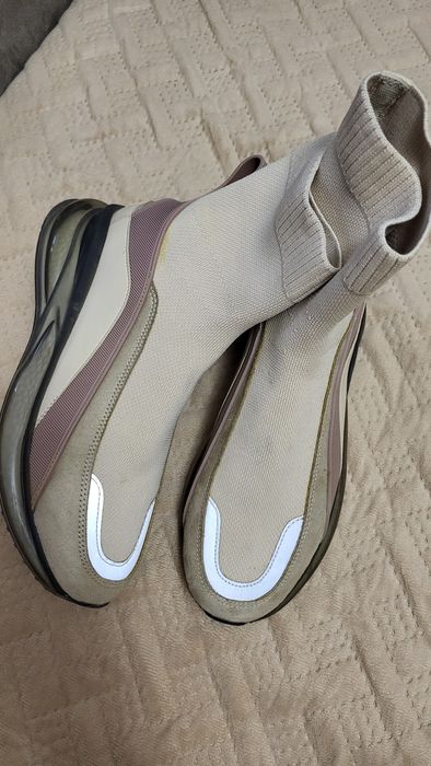 Ластични дамски боти