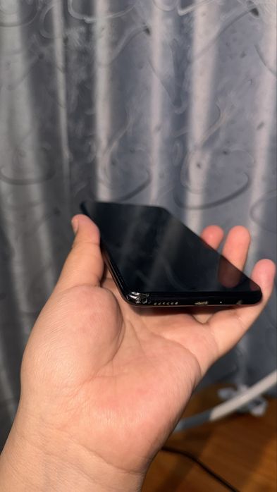 Samsung A10s black