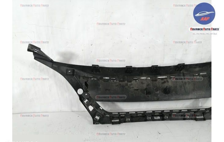 Intaritura Grila Centrala originala Peugeot  3008 2 [2016 - 2020]
