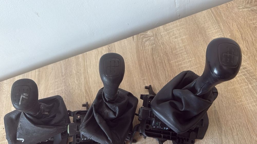 Кулиса на мерседесы   124 202