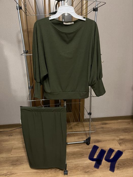 Продам женские вещи